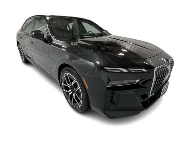 Thumbnail: 2023 BMW 7 Series - 21