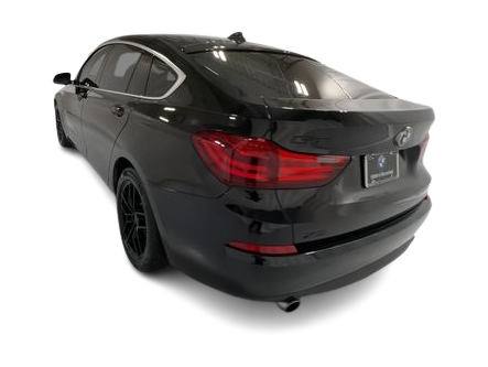 Thumbnail: 2016 BMW 5 Series - 4