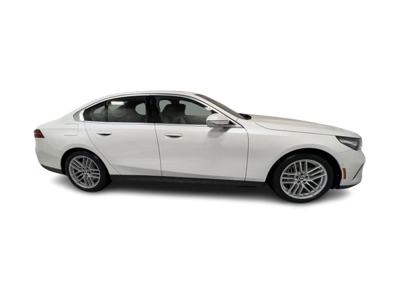 Thumbnail: 2024 BMW 5 Series - 21