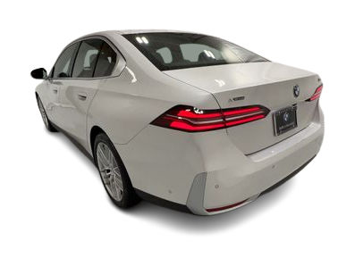 Thumbnail: 2024 BMW 5 Series - 4