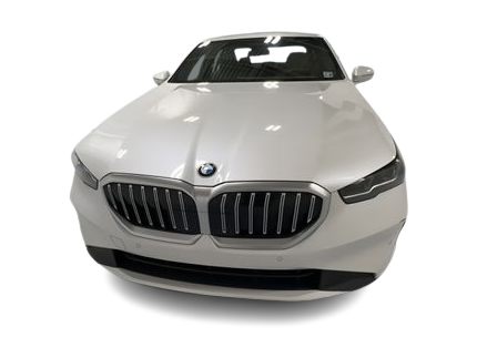 Thumbnail: 2024 BMW 5 Series - 6