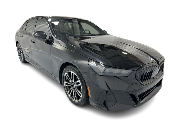 Thumbnail: 2024 BMW 5 Series - 22
