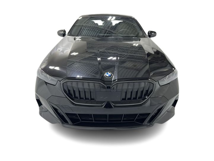 Thumbnail: 2024 BMW 5 Series - 6