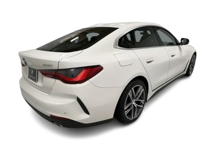 Thumbnail: 2024 BMW 4 Series - 18