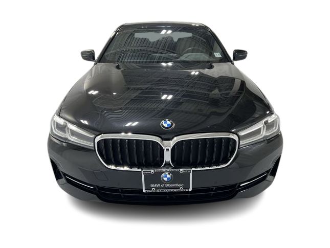 Thumbnail: 2022 BMW 5 Series - 24