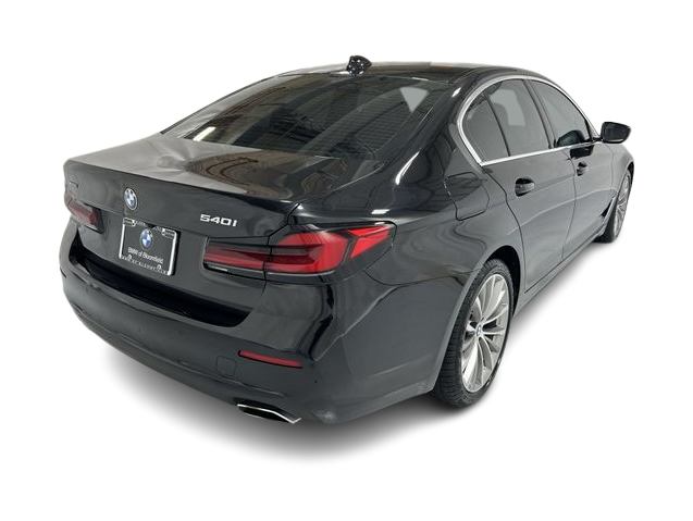 Thumbnail: 2022 BMW 5 Series - 22