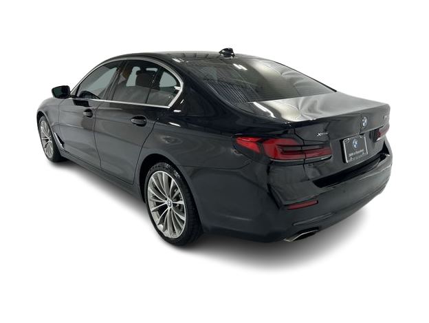 Thumbnail: 2022 BMW 5 Series - 4