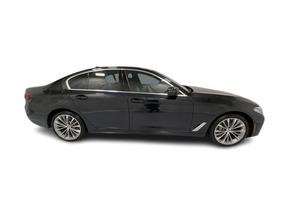 Thumbnail: 2022 BMW 5 Series - 20