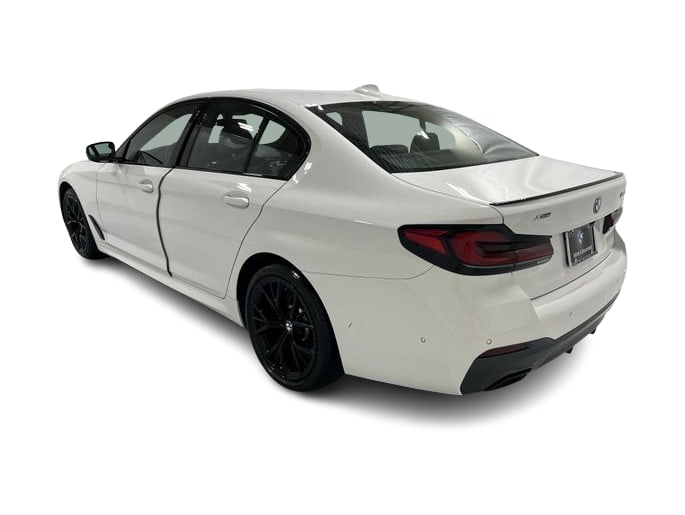 Thumbnail: 2023 BMW 5 Series - 4