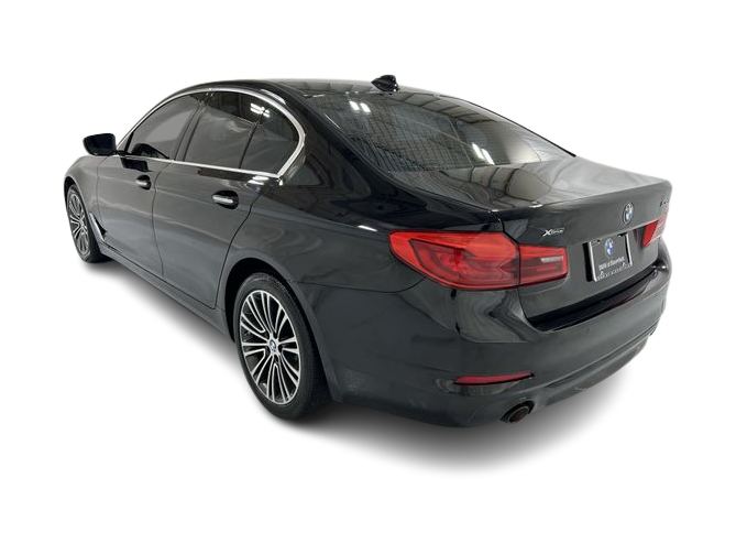 Thumbnail: 2018 BMW 5 Series - 4