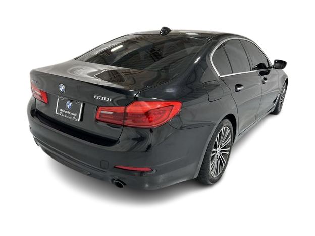 Thumbnail: 2018 BMW 5 Series - 21