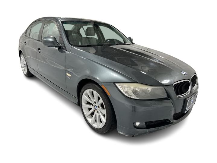 Thumbnail: 2011 BMW 3 Series - 22