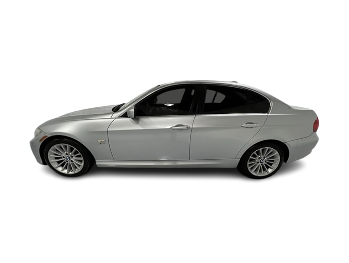Thumbnail: 2011 BMW 3 Series - 21