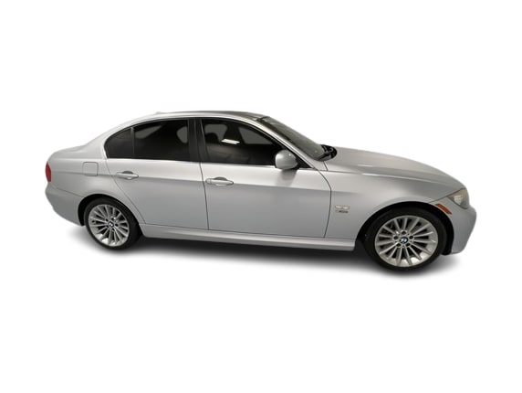 Thumbnail: 2011 BMW 3 Series - 20