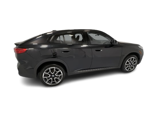 Thumbnail: 2025 BMW X2 - 21