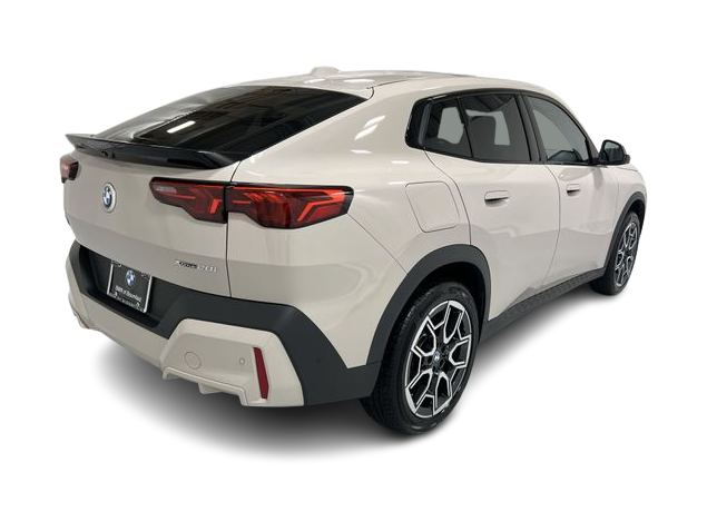 Thumbnail: 2026 BMW X2 - 21