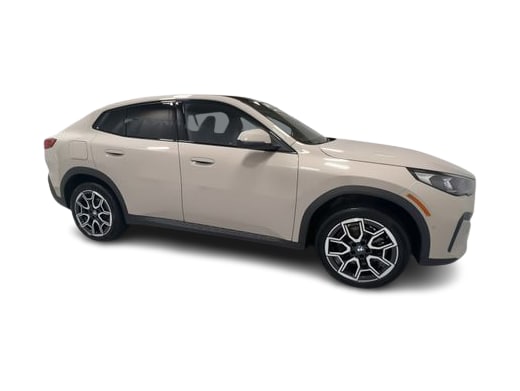 Thumbnail: 2026 BMW X2 - 18