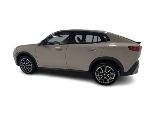 Thumbnail: 2026 BMW X2 - 3