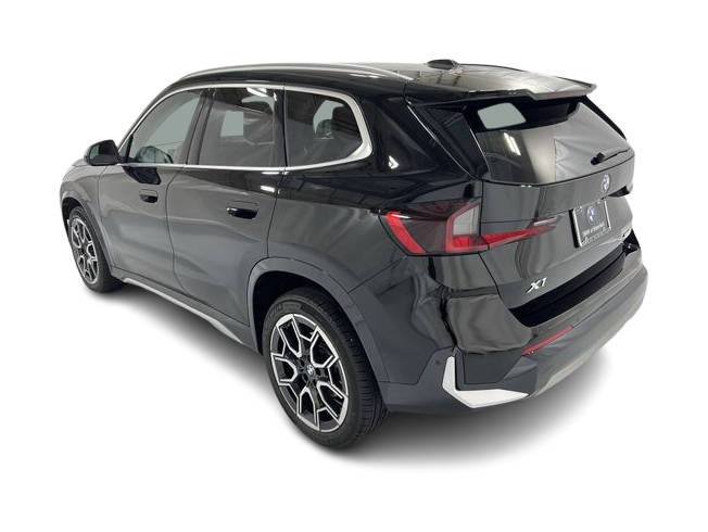 Thumbnail: 2023 BMW X1 - 4