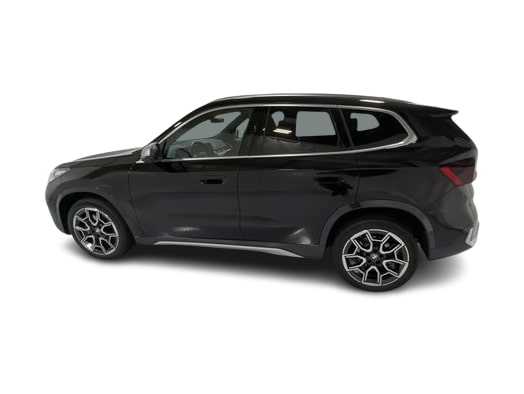 Thumbnail: 2023 BMW X1 - 3