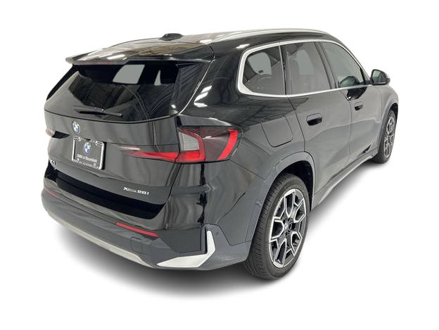 Thumbnail: 2023 BMW X1 - 23