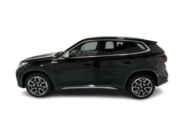 Thumbnail: 2023 BMW X1 - 22