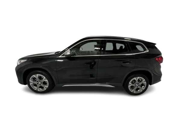 Thumbnail: 2023 BMW X1 - 20