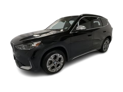 Thumbnail: 2023 BMW X1 - 17