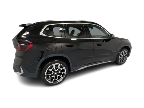 Thumbnail: 2023 BMW X1 - 20