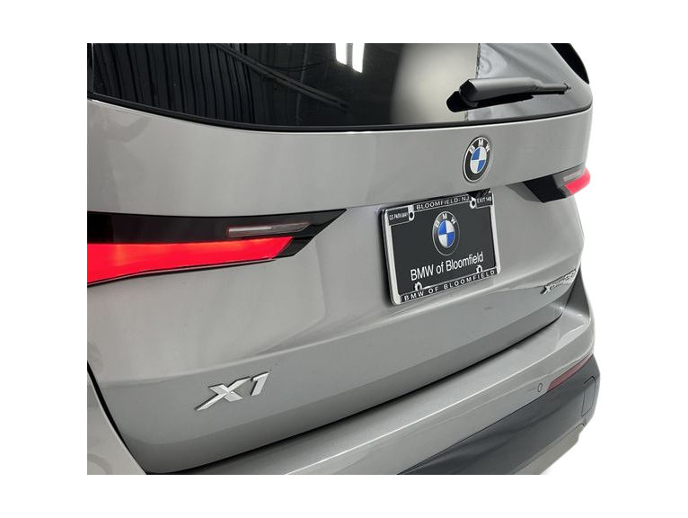 Thumbnail: 2025 BMW X1 - 25