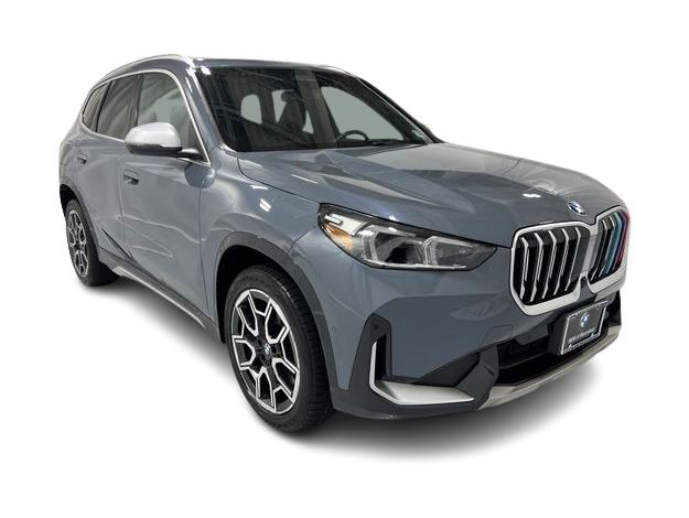Thumbnail: 2023 BMW X1 - 25