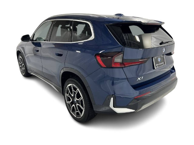 Thumbnail: 2023 BMW X1 - 24