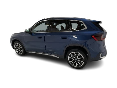Thumbnail: 2023 BMW X1 - 20