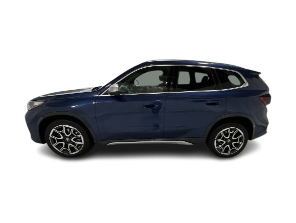 Thumbnail: 2023 BMW X1 - 23