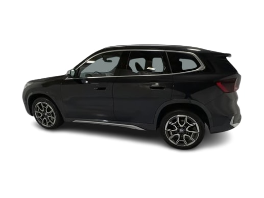 Thumbnail: 2023 BMW X1 - 3