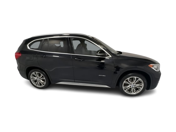 Thumbnail: 2016 BMW X1 - 22