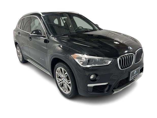 Thumbnail: 2016 BMW X1 - 26