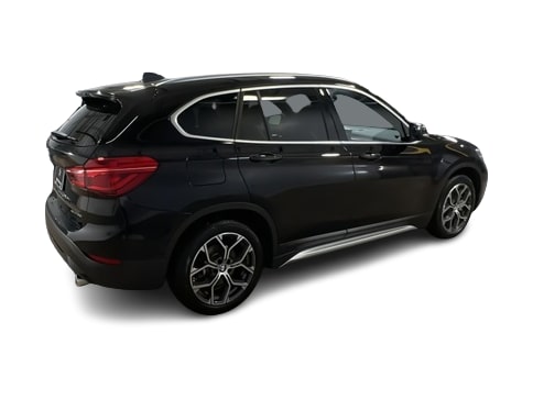 2022 BMW X1 xDrive28i 22