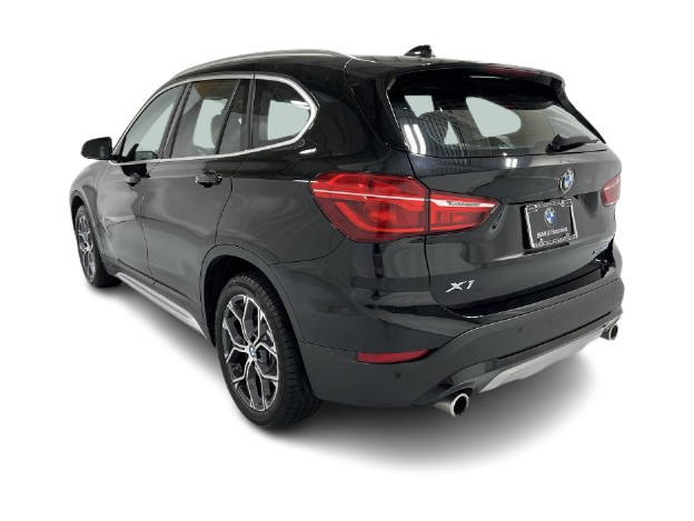 Thumbnail: 2021 BMW X1 - 24