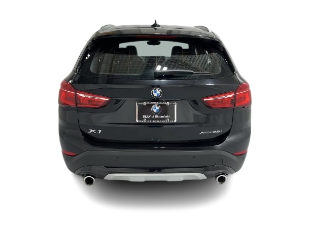 Thumbnail: 2021 BMW X1 - 25