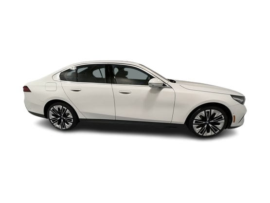 Thumbnail: 2025 BMW i5 - 17