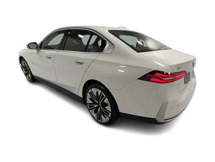 Thumbnail: 2025 BMW i5 - 4