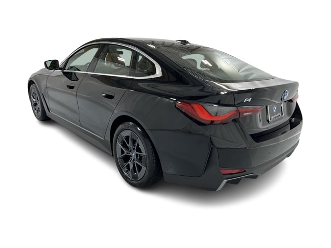 Thumbnail: 2023 BMW i4 - 23