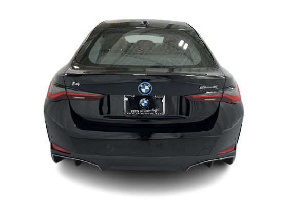 Thumbnail: 2023 BMW i4 - 5