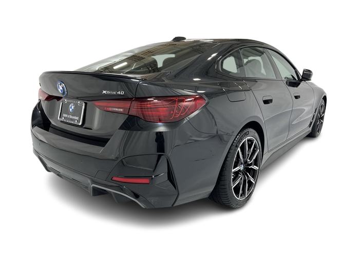 Thumbnail: 2025 BMW i4 - 21