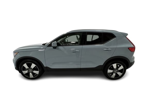 Thumbnail: 2019 Volvo XC40 - 23