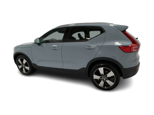 Thumbnail: 2019 Volvo XC40 - 3