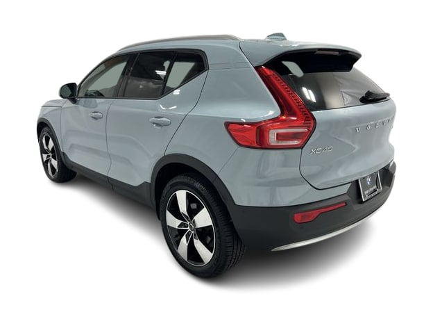 Thumbnail: 2019 Volvo XC40 - 24