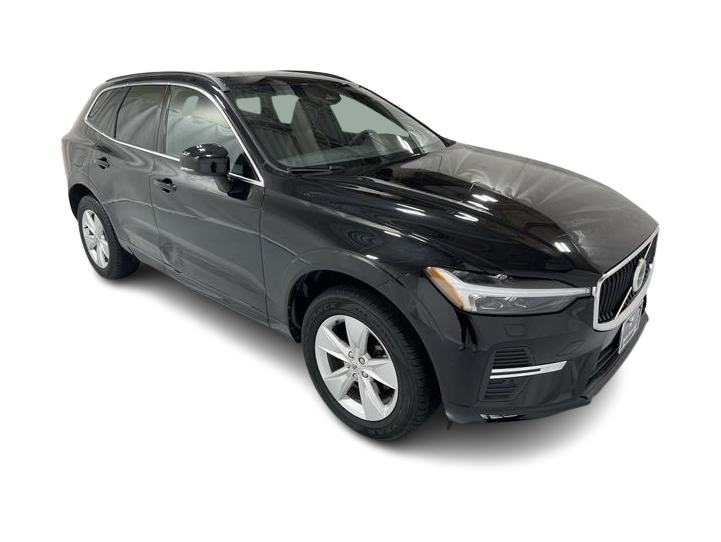 Thumbnail: 2022 Volvo XC60 - 24
