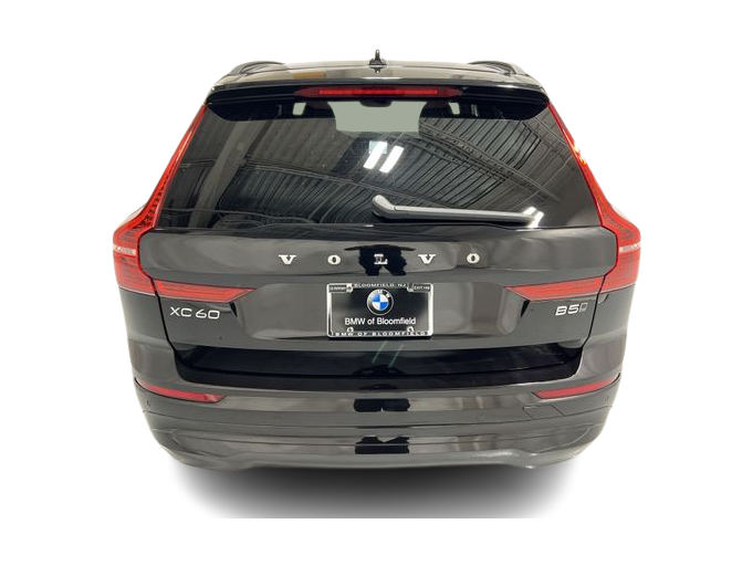 Thumbnail: 2022 Volvo XC60 - 22